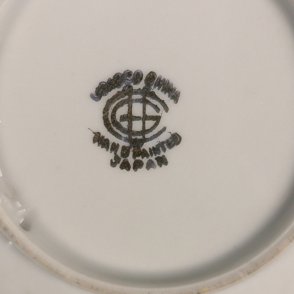 Ucagco miniature plates made in Japan and hand painted, set of 5, approx 4" wide - Picture 5 of 13